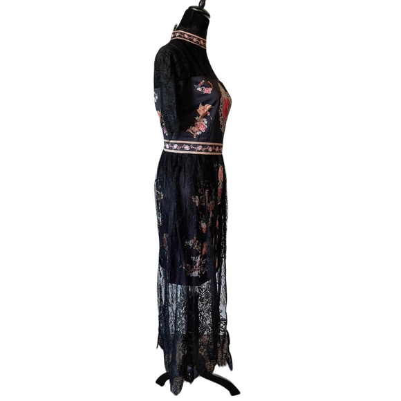 Stunning & Fun Lace Accent Dress The Rozmundah - Picture 7 of 13